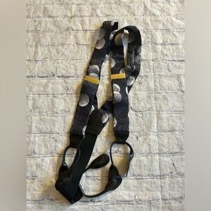 PELICAN USA VINTAGE PATTERN SUSPENDERS GOLD TONE HARDWARE BUTTON ON ADJUSTABLE